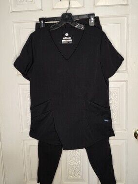 ADAR Black V-Neck Modern V Neck Scrub Top With Pants Size Large (Set)